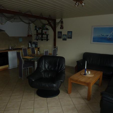 Ferienwohnung Parthaune Pruchten Ngoại thất bức ảnh