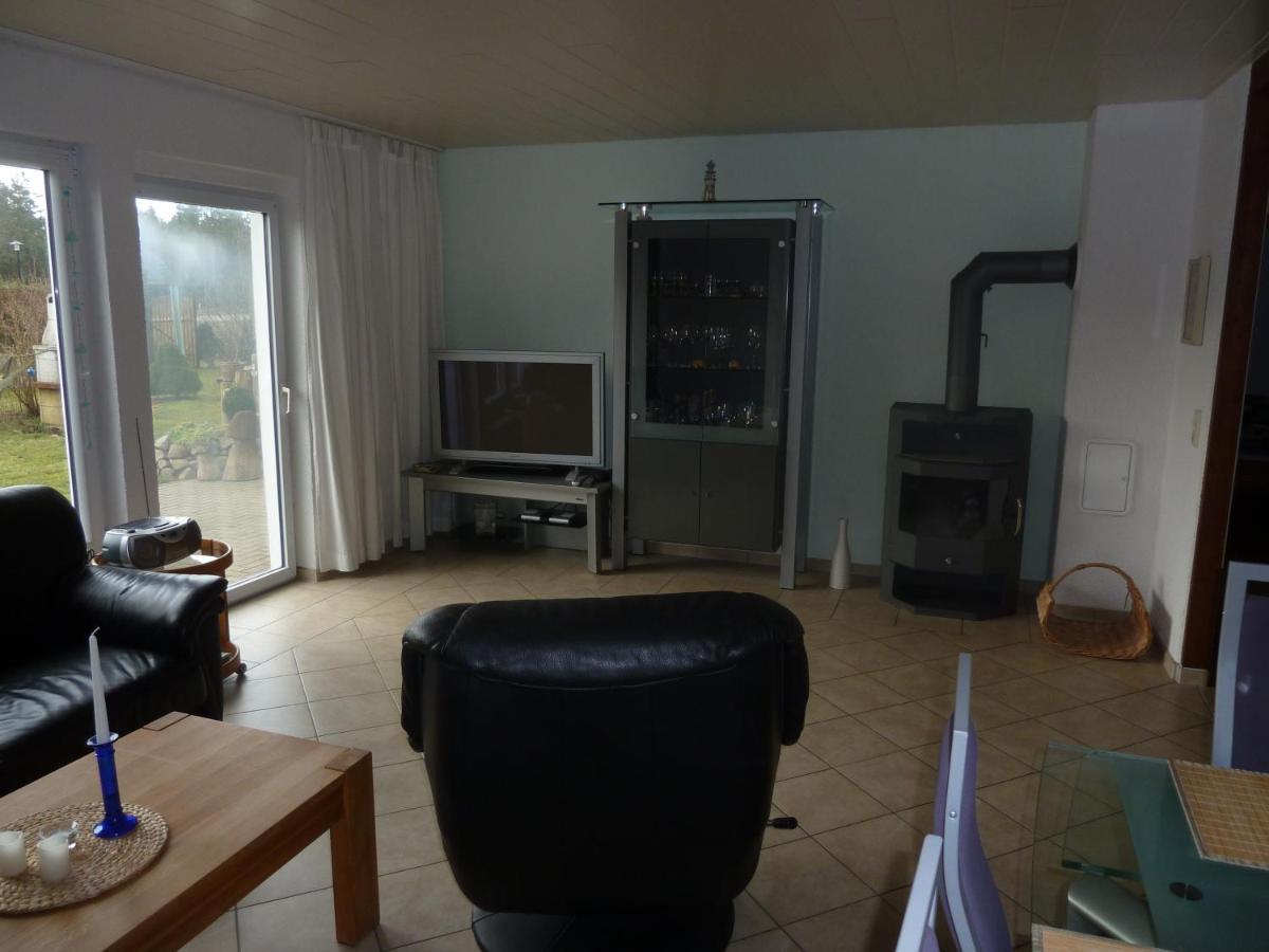 Ferienwohnung Parthaune Pruchten Ngoại thất bức ảnh